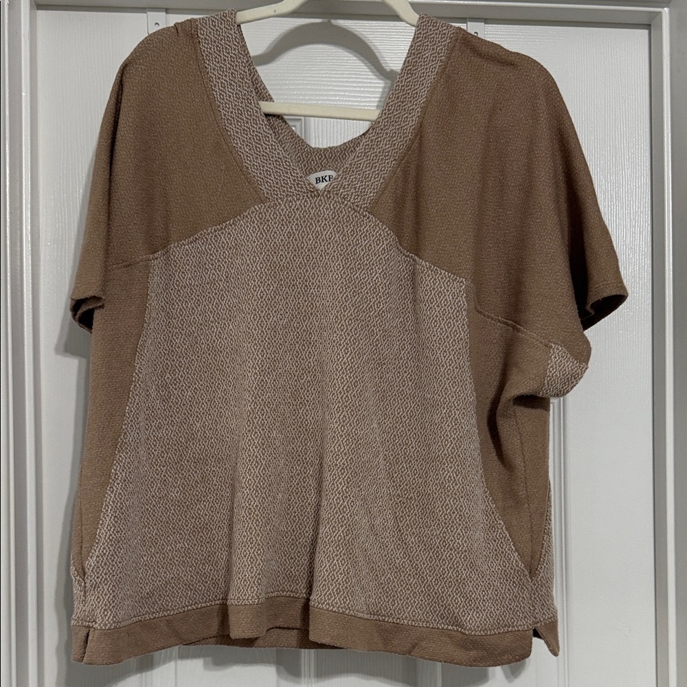 BKE Women's Tan Short Sleeve Top